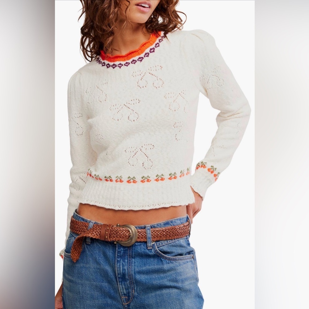 Tilly Pullover NWOT coconut milk combo‎